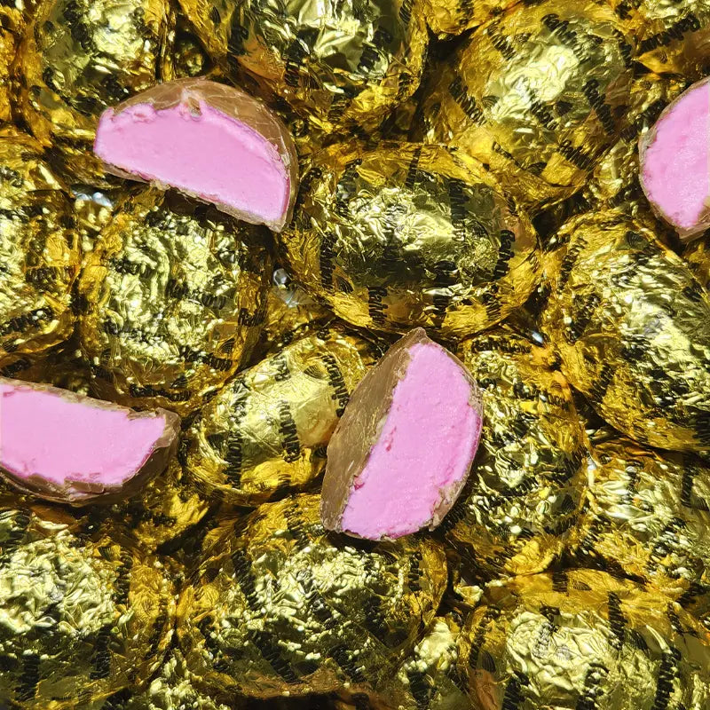 Raspberry Lamington Marshmallow Eggs (1pc)